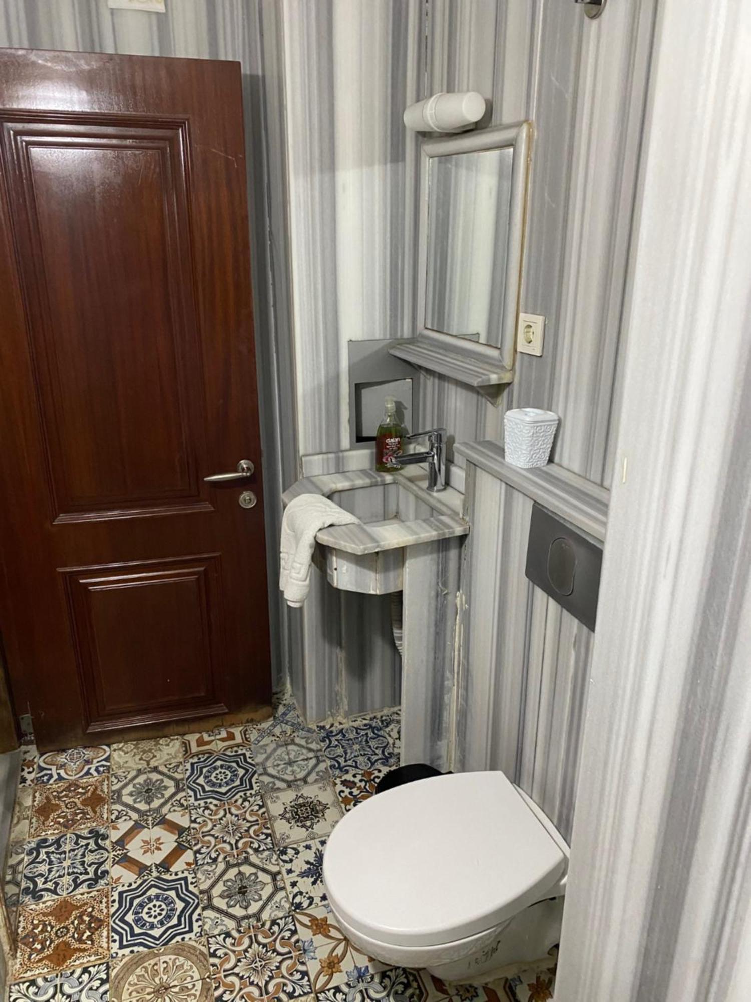 Sophia Studio Apart Hotel Estambul Exterior foto