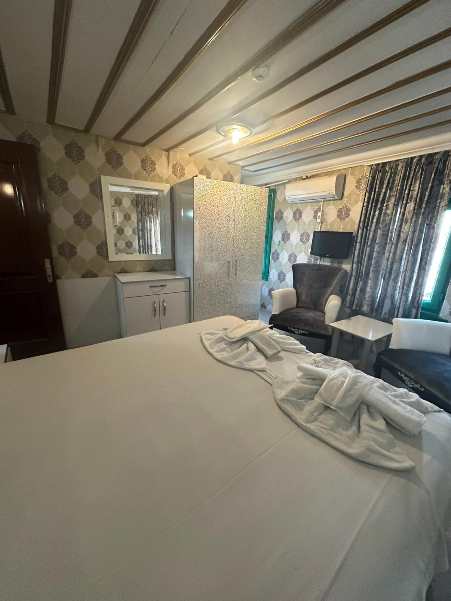 Sophia Studio Apart Hotel Estambul Exterior foto
