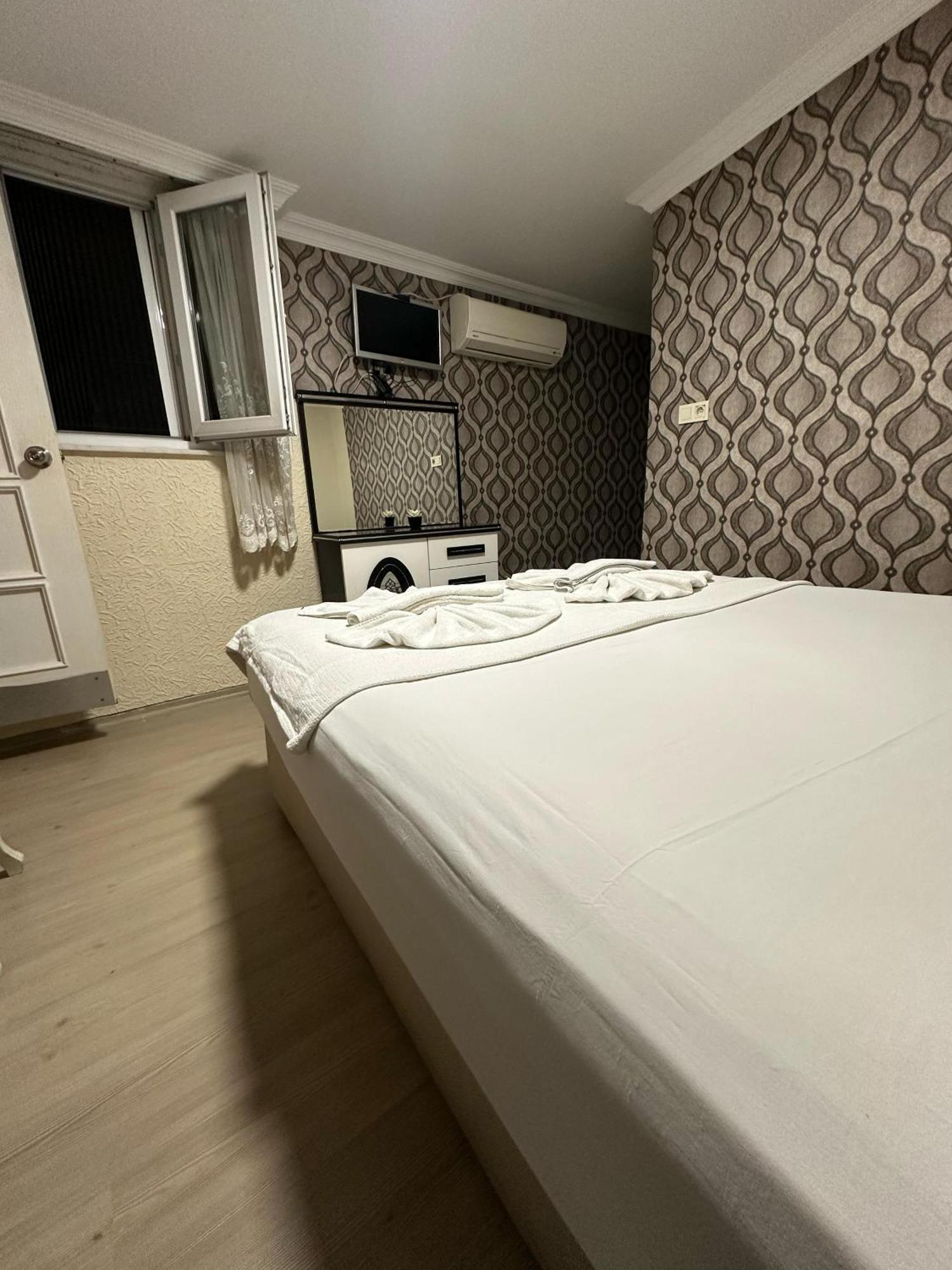 Sophia Studio Apart Hotel Estambul Exterior foto