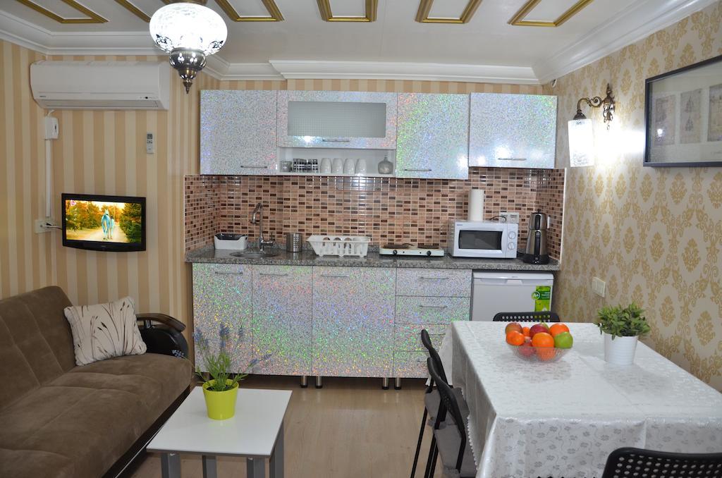 Sophia Studio Apart Hotel Estambul Habitación foto